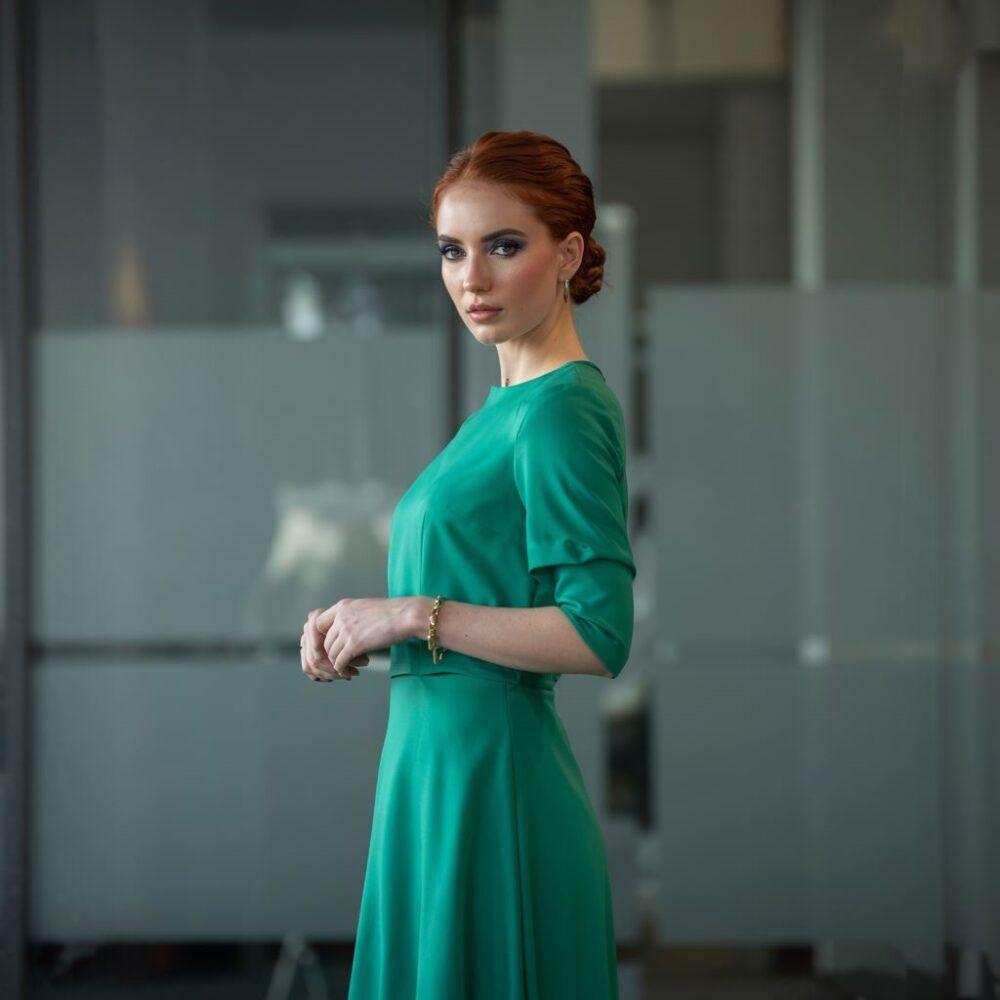 stylizacja rajstopy sukienka